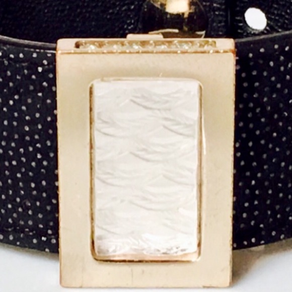 Lalique Frosted Glass Slide Black Leather Bracelet - Picture 3 of 8